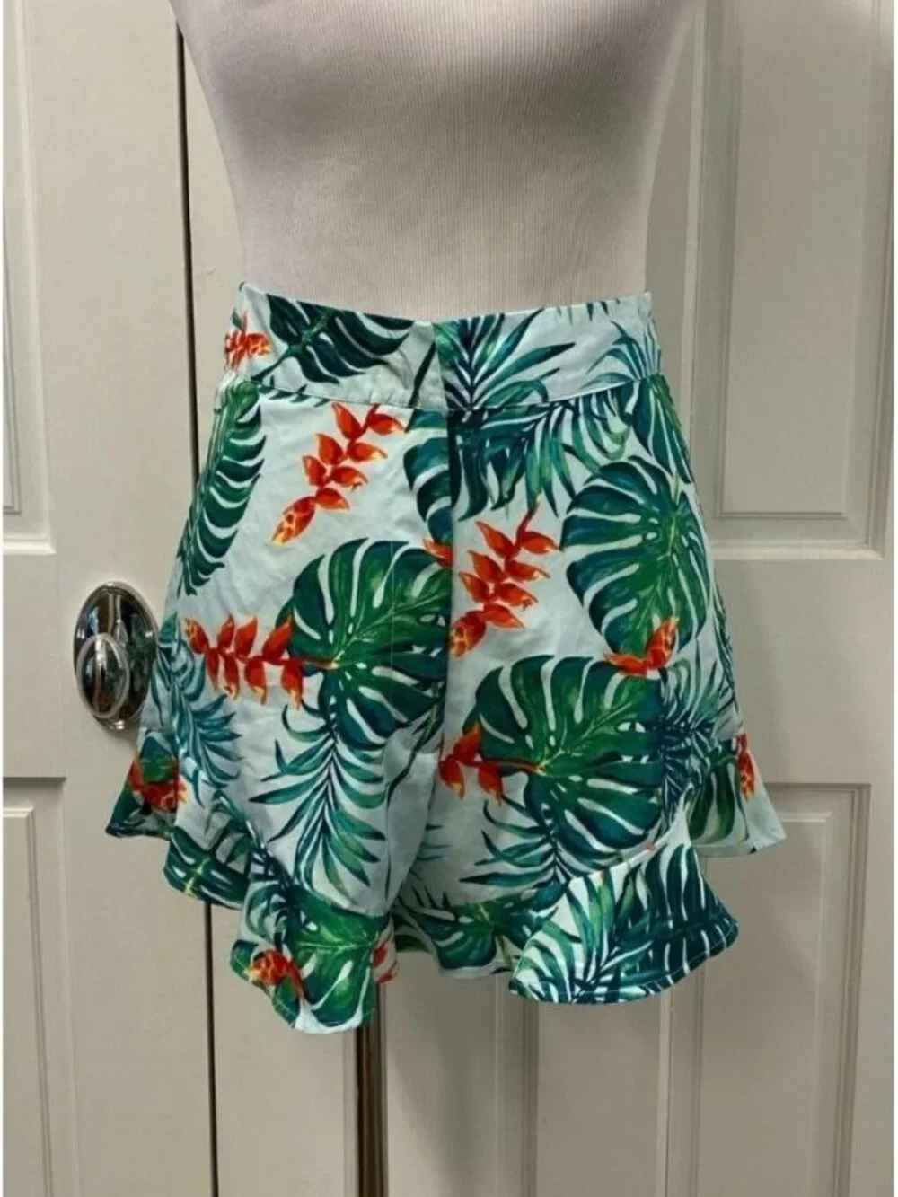 Boohoo Green Leaf Print Skirt